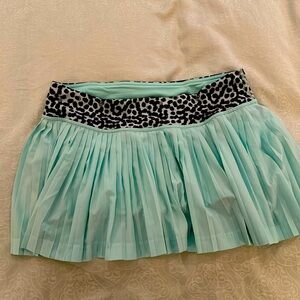 Lululemon athletica pleated tennis skirt